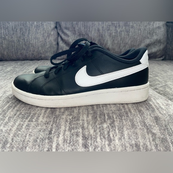 Nike Court Royale 2 - Picture 4 of 6